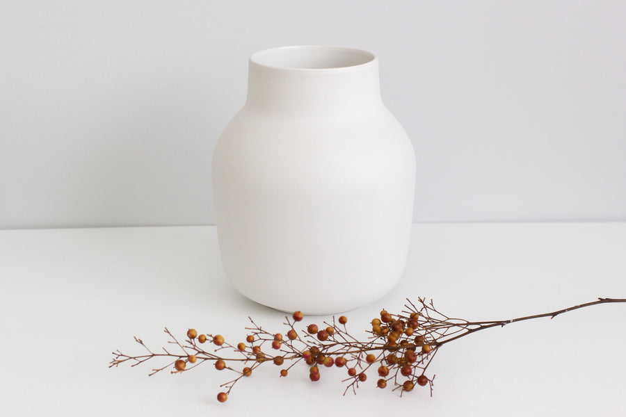Flax Tub Vase - Snow White