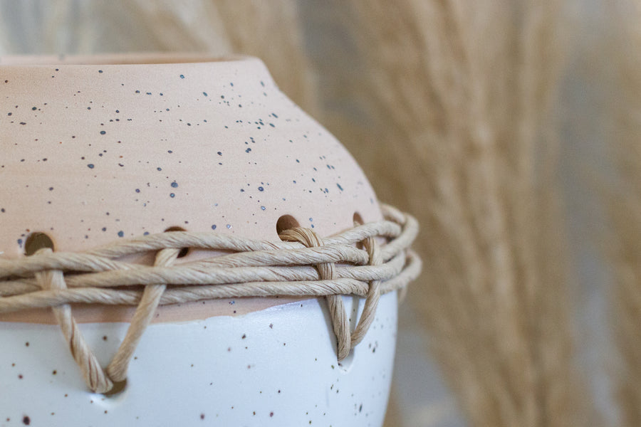 Ceramic Vase - Mani - Speckled White/Sand